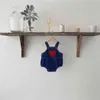 Yaz Yeni Erkek Bebek Kız Moda Denim Kolsuz Bodysuit Toddler Çocuk Kalp Şeklinde Baskılı Sling Bodysuits 210413