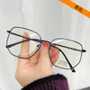 Okulary przeciwsłoneczne Trend Cat Eye Okulary Oversize Kobiety Anti Blue Light Light Eyewear Vintage Metal Optyczne Okulary Unisex Czarna Różowa Rama