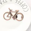 Ouvre-bouteille de vélo cadeaux pour les faveurs de fête de mariage hipsters vélo artisanat décor dans une boîte cadeau Vintage métal marron