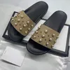 Designer tofflor män kvinnor glider läder gummi sandal tryck plattform skor mode casual randig toffel med original låda 35-48