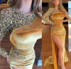 Veet 2022 Gold Prom Dresses Mermaid Beaded Sequins Jewel Neck Long Sleeves One Shoulder Sweep Train Plus Size Custom Made Evening Formal Wear