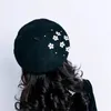 Beretten Fashion Pearl Bloem Kinderen Beret Hat Girls Wol Warm schilder Dochter geschenken voor verjaardag Kerst Halloween