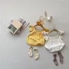 Летний Новый новорожденный младенческой девушки хлопок маленький квадратный воротник боди малыша малыш девочки ромашка напечатаны с коротким рукавом bodysuits 210413
