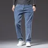 Jeans a gamba dritta blu da uomo autunno Business Casual Pantaloni in denim elasticizzato in cotone Marca maschile Plus Size 40 42 44 220311