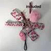 25 färger 9pcs / set självförsvar keychain set larm pompom hand sanitizer armband band läppstift hållare nyckelringar flasköppnare kvinna män självförsvar nyckelring EDC verktyg