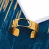 Diseñadores Pulsera Luxurys Charm Bangle Jewelry High Quality Titanium Wide Pulseras Ancho Pulseras Simple Abierto Temperamento Moda Joyería Estilo de regalo Muy bueno