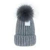 2022 Adultos grossos chapéus de inverno quentes para mulheres gorros elásticos macios malha pompons gorros gorros femininos gorros gorros de esqui para meninas