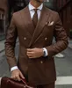 Brown Double Breasted Mens Suit Peaked Reverel for Wedding Tuxedos Twee stuks Bruidegom Slijtage Prom Blazers met jassen en broek