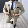 Vit tre bitar brudgum tuxedos stilig kappa byxa väst satin mens kostym för bröllop 2022 slim peaky blinders pojkvän bär groombride män passar