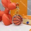 Moda Designer Keychain Handmade Pu Couro Basquetebol Padrão Carro Chaveiros Homem Mulher Saco Saco Charme Decoração Pingente Acessórios Damier Graphite