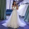 Letnie Czeski Plaża Suknie Ślubne Suknie Ślubne Linia Z Długim Rękawem Illusion Lace Aplikacje Jewel Neck Boho Bride Dress 2021 Vestidos