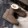 Zuzi ماركة الشتاء الرجال والنساء أحذية الثلوج أستراليا نمط جلد طبيعي الكاحل أحذية النساء ماء حذاء دافئ قصير Y0914