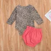 Conjuntos de roupas de crianças meninas roupa infantil criança Leopard Imprimir manga longa tops + calções de arco 2 pcs / set verão moda boutique roupas de bebê