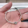 Braccialetti di base in argento sterling s925 per le donne Gioielleria raffinata Brillante pulsante blu Tipo fai da te Fit originale Pandora Charms Perline Regalo di fidanzamento di compleanno delle signore con scatola