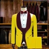 Erkek Takım Elbise Blazers 2022 Custom Made Klasik Moda Pembe Damat Smokin Groomsmen Bordo Kadife Şal Yaka Erkek Takım Elbise Düğün Blazer
