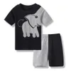 Summer Baby Boy Vestiti Abito Patchwork Elefante Nero Bambini Pigiama Pigiama T-shirt in cotone Pantaloni corti Pigiama Grigio Sleepwear 210413