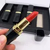 Célèbre marque Maquillage Rouge à lèvres mat 4 couleurs Tube noir Haute qualité Longue durée Rouge à lèvres velours imperméable 4pcs Set Cosmetic5465320