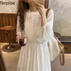 Neploe Maxi robes pour femmes coréen Chic élégant Vestidos col rond manches bouffantes Robe ample Patchwork dentelle volants Robe blanche 210422