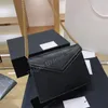 Lady Omuz Crossbody Zarf Çanta Çanta Çanta Tote Mektup Timsah Timsah İç Bölmesi Kılıf Çanta Cüzdanlar 2021 Kadın Lüks Tasarımcılar Çanta Çanta