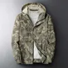 Camouflage Kapuzenjacke Herren Frühling Koreanisch Outdoor Casual Streetwear Männlich Atmungsaktiv Militär Tarnung Windjacken 210927