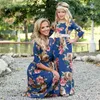 Long Sleeve Matching Mother Daughter Dress Clothes Floral Mommy And Me Family Look Wedding Party Autumn Women Girl 210724
