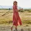 Letnia Długa Sukienka Kobiety Casual Solidna Krótki Rękaw Single Breasted Lace Up Boho Beach Sexy O-Neck Ruffles Slits Maxi ES 210526