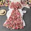 Sommarlov Elegant Kvinnor Skiktad Ruffles Chiffon Boho Klänning Koreansk Kläder Elastisk Midja V-Neck Floral Mixi 210514