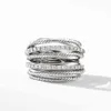 Huitan Silber Farbe Mehrere Reihenringe glänzend CZ Metallic Ol Style Office Dame vielseitiger Finger Ring für Frauen Mode Schmuck