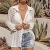 Verano mujer camisa de encaje blanco manga larga ahueca hacia fuera suelta playa blusa Sexy Tops 210415