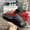 Pantofole da uomo Scuffs Slides Moda Donna Sandali estivi da donna Amanti degli scivoli da spiaggia Scarpe alla moda Casual Gomma Home Office Pantofola Monaco Mark Marrone Nero 36-46