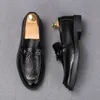 Classique noir hommes ruban poli cuir chaussures habillées Style de luxe sans lacet spécial fête de mariage marié Oxford mocassins H19