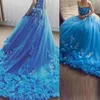 2021 Sky Blue Quinceanera Klänningar Bollklänning Sweetheart Rose Blommor Vit Appliques Sweet 16 Tulle Corset Back Party Prom Evening Gowns