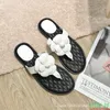 Sandalet Camelia Çiçek Dikiş Kafeleri Çevirme Femme Flats Klip Toe Sandalias Mujer Renkler Blok Çiçek Katı Yumuşak Sole Kadınlar