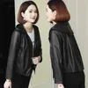جاكيتات المرأة هاينينغ معطف جلد 2021 الربيع والخريف الخريف هوديي فضفاض سترة كبيرة رقيقة