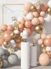 Decoratieve bloemenkransen 129pc / set Peach Blush Latex Ballonnen Garland Arch Kit Retro Ballon Set Baby Shower Decoraties voor Bruiloft Bir
