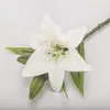 Dekoracyjne kwiaty Wieńce 3 głowy lilia gałąź prawdziwa patrząc sztucznie dla domowych dekoracji ślubnych biały fałszywy wystrój ogrodowy flores