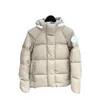 América del Norte Diseñador famoso Hombres 80% Chaquetas de plumas de ganso Unión de invierno Parka reflectante 3M Chaqueta de esquí de color claro Mujer Hombre Ropa XS-XL Unisex al aire libre