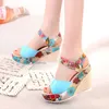 Sandalet platform kadın 692 Yaz Kama Sıradan Ayakkabı Bayanlar Çiçek Süper Yüksek Topuklu Açık Ayak Tip Terlik Sandalias Zapatos Mujer 210610
