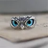 diseño del anillo de piedra azul