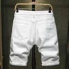 2020 Été Nouveaux hommes déchiré Denim Shorts Style classique Noir Blanc Mode Casual Slim Fit Jeans courts Marque masculine X0628