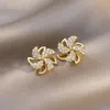 Kreatywny obróci wiatrak cyrkoni kolczyki koreański styl geometryczny stadnina kolczyk złoto srebrny golor dziewczyna niezwykła biżuteria