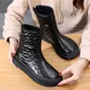 Botas de neve de pano, sapatos femininos para inverno, impermeável, sola grossa, bota curto, dedo do pé redondo, zip traseiro, fêmea, preta, prata 210911