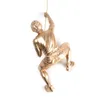 Wall Art Hanging Resina Arrampicata Man Mount Mount Pendant Style Industriale Stile Ferro Decorazione Decorazione Scultura Figure Retro Statua Regalo 210414