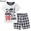 Mode Garçons Vêtements Enfants Pyjamas Ensembles Racing Voiture De Luxe Enfants T-Shirt + Pantalon Bébé Garçon Vêtements De Nuit PJ'S Maison Vêtements Coton 210413