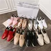 Kadın Platform Tasarımcı Botlar Kalın Alt Moda Luxurys Ayakkabı Elyse Yıldız Ayakkabı Britt Kama Bağcağı Düz ​​Yüksek Topuk Bot 8cm