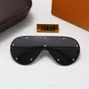 NIEUWE GEBRUIKTE EDITIE Design zonnebril voor mannen Women Luxury 2304 Metal Vintage Designer Sun Glasses Fashion Style Square Frameless U281L