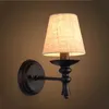 Vintage lamba Amerikan kırsal retro dekorasyon lambaları ve yatak odası E14 ampul koridor koridoru basit bez kapak duvar lambası 210724