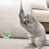 Rolig kattsticka leksaker Creative Simulation Beating Swing Fish Catnip Toy Interactive Cat Tillbehör Djurleksak