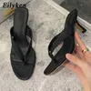 Sandália Novo Chinelo Feminino Verão Deslizamento Ao Ar Livre em Chinelo Feminino Salto Alto Fino Slides Sapatos Elegantes 230302