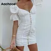 Kobiety Sexy V Neck White Mini Wzburzyć Puff Krótki Rękaw Stylowy Party Suknie Chic Cekinowy Przyciski Bodycon Dress 210413